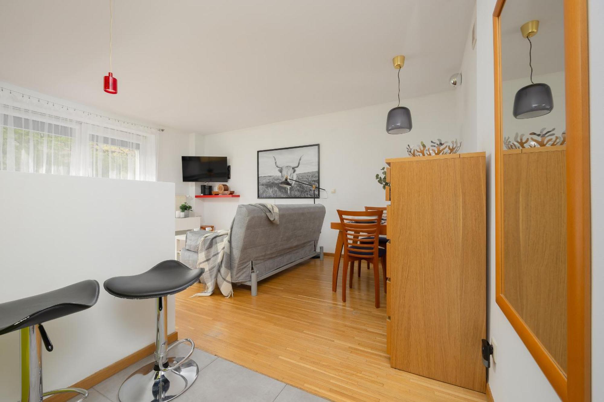 Sunny In The Heart Of By Renters Apartament Warszawa