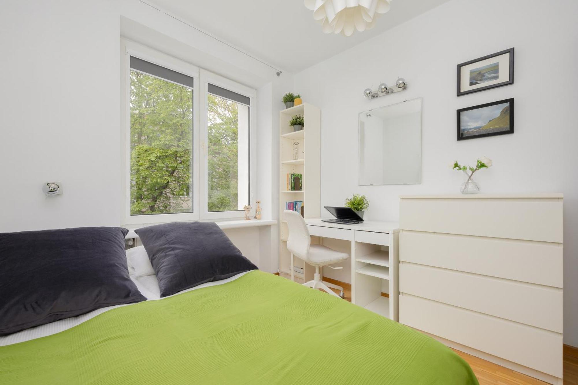 Sunny In The Heart Of By Renters * Warszawa